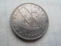 Лот: 21173276. Фото: 2. Португалия 5 эскудо 1985. Монеты