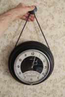 Лот: 20234347. Фото: 5. Часы Маяк с барометр ом 1960-е...