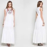 Лот: 15193059. Фото: 3. Новое платье белое женское Concept... Одежда, обувь, галантерея