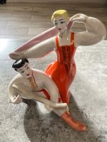 Лот: 19510727. Фото: 2. Статуэтка Русский танец с балалайкой... Антиквариат