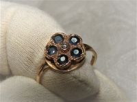 Лот: 19661769. Фото: 2. Золотое кольцо с бриллиантом и... Ювелирные изделия, бижутерия, часы