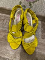 Лот: 18897178. Фото: 2. Желтые боссоножки лето. Женская обувь