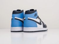 Лот: 17263928. Фото: 3. Кроссовки Nike Air Jordan 1 Mid... Одежда, обувь, галантерея