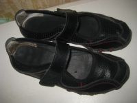 Лот: 12145659. Фото: 5. черные кожаные туфли на липучке...
