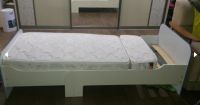 Лот: 17011072. Фото: 3. Кровать детская с матрасом, растущая... Мебель