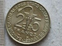 Лот: 7646984. Фото: 8. Монета 25 франк Западная Африка...