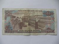 Лот: 4546964. Фото: 2. Вьетнам 2000 донгов (VND) 1988... Банкноты