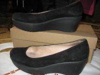 Лот: 4659515. Фото: 2. удобные легкие туфли замшевые... Женская обувь