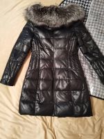 Лот: 18374270. Фото: 2. Зимняя кожаная куртка. Женская одежда