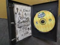Лот: 9845369. Фото: 2. Sims 2 Celebration! Stuff, PC... Игры, программное обеспечение