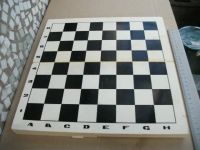 Лот: 19204960. Фото: 2. Доска шахматы - шашки пластмасса... Спортивные товары