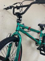 Лот: 11381422. Фото: 5. Велосипед ROLIZ 20-112 неоновый-зеленый...