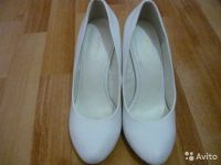 Лот: 5991046. Фото: 2. туфли белые. Женская обувь