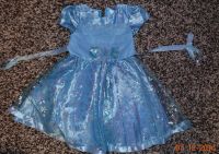 Лот: 8677531. Фото: 2. Платье голубое "Снежинка". Одежда и аксессуары