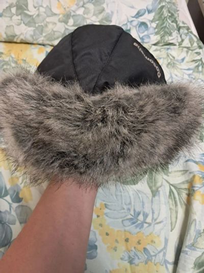 Лот: 25857791. Фото: 1. Шапка меховая женская Rosomaha. Головные уборы