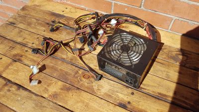 Лот: 18097656. Фото: 1. Блок питания 550W. Корпуса, блоки питания