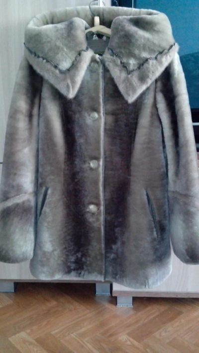Лот: 4023214. Фото: 1. шуба мутон с отделкой из норки. Верхняя одежда