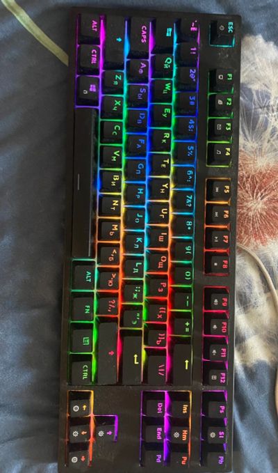 Лот: 25508446. Фото: 1. Игровая клавиатура. Клавиатуры для ноутбуков