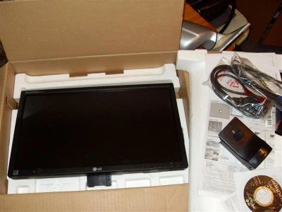 Лот: 2605776. Фото: 1. Монитор LG. ЖК-мониторы