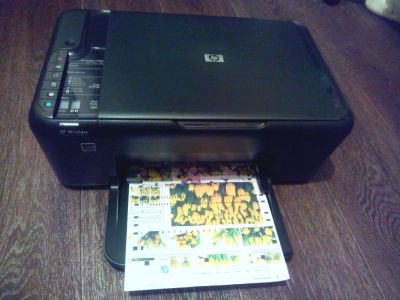 Лот: 7297456. Фото: 1. Принтер HP Deskjet F4583 есть... Струйные принтеры