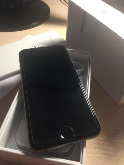 Лот: 10947833. Фото: 1. iPhone 6 - 16. Смартфоны