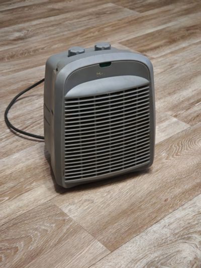 Лот: 25889056. Фото: 1. Тепловентилятор обогреватель Ballu. Обогреватели бытовые