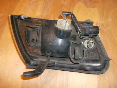 Лот: 11337371. Фото: 1. Поворотник для Toyota Corona AT190. Оптика и освещение