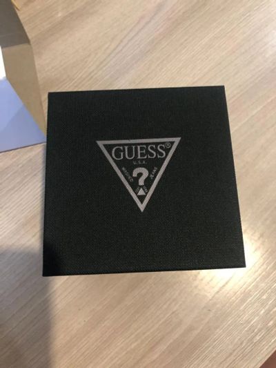 Лот: 19453735. Фото: 1. Часы GUESS оригинал. Оригинальные наручные часы