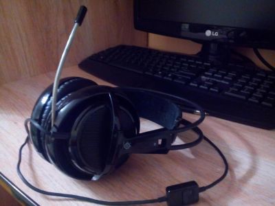 Лот: 6732662. Фото: 1. Наушники Steelseries Siberia V2... Акустические системы