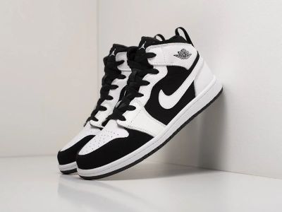 Лот: 18676405. Фото: 1. Кроссовки Nike Air Jordan 1 Mid... Кеды, кроссовки