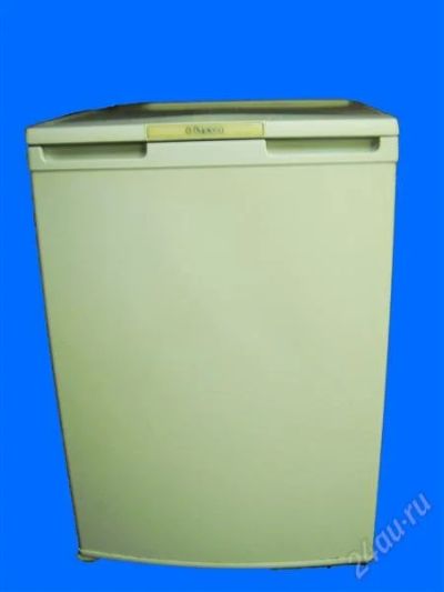 Лот: 1008015. Фото: 1. бирюса 8 с-1 маленький для дачи... Холодильники, морозильные камеры