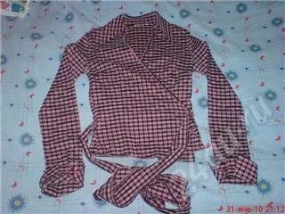 Лот: 352225. Фото: 1. Рубашка 40-42. Пиджаки, жакеты, жилеты