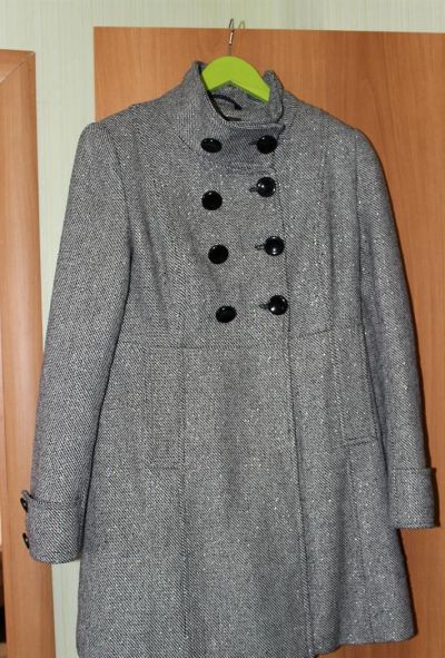 Лот: 3793849. Фото: 1. пальто демисезонное р. 44. Верхняя одежда