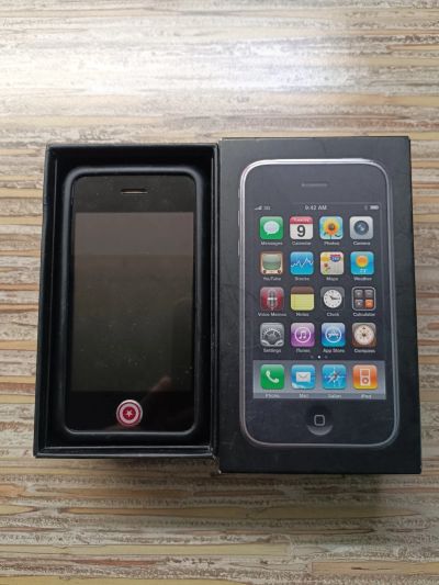 Лот: 19970442. Фото: 1. Apple Iphone 3gs. Смартфоны