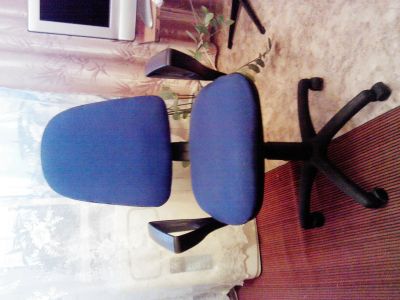 Лот: 12628676. Фото: 1. Кресло офисное. Стулья и кресла офисные