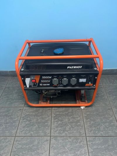 Лот: 25885358. Фото: 1. Бензиновый генератор Patriot Max... Бензо-, мотоинструмент