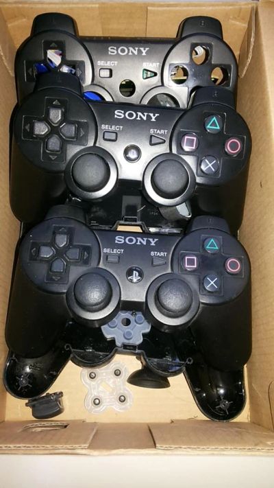 Лот: 6028607. Фото: 1. Джойстики PS3 (неисправны) 3 штуки. Аксессуары для игровых приставок, консолей, геймпады