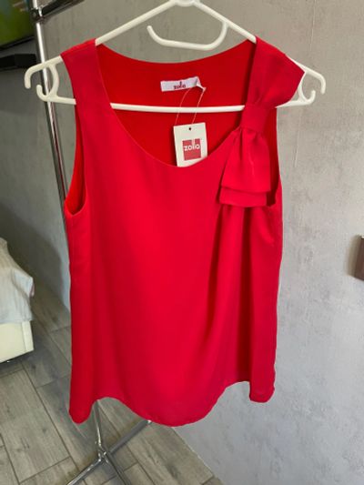 Лот: 13510729. Фото: 1. Новый Красный топ блузка 42 размер. Блузы, рубашки