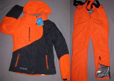 Лот: 25885852. Фото: 1. горнолыжный костюм оранжевый 42-44... Спортивные костюмы