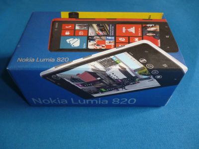 Лот: 6722852. Фото: 1. Nokia Lumia 820. Смартфоны