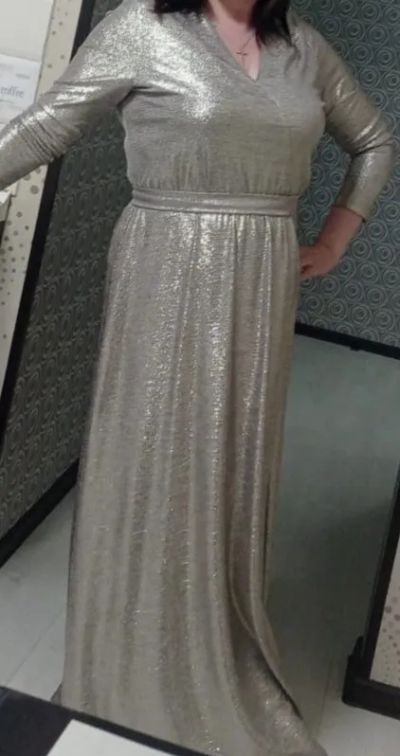 Лот: 25880859. Фото: 1. Платье нарядное. Платья