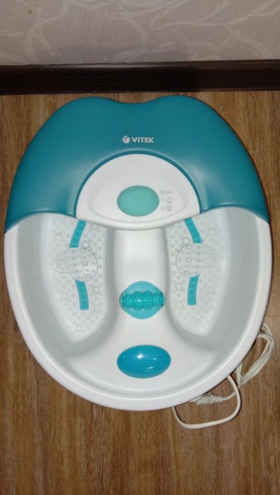 Лот: 17371529. Фото: 1. Гидромассажер VITEK 1793. Массажеры