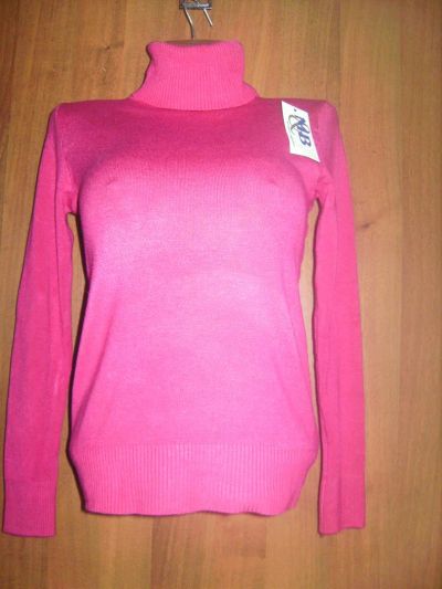 Лот: 3838799. Фото: 1. Свитер розовый. Свитеры, толстовки, худи