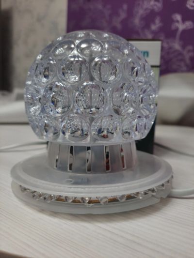 Лот: 19577839. Фото: 1. Шар светящийся новогодний LED-лампа. Гирлянды, шарики, новогодние аксессуары