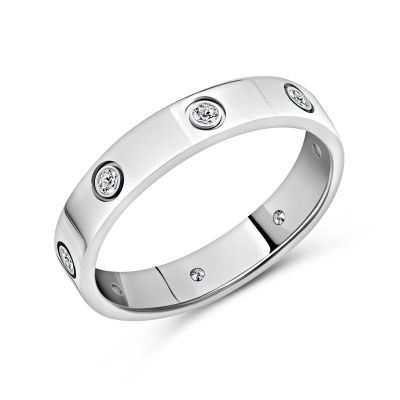 Лот: 23822873. Фото: 1. Серебряное кольцо с фианитами. Кольца, перстни