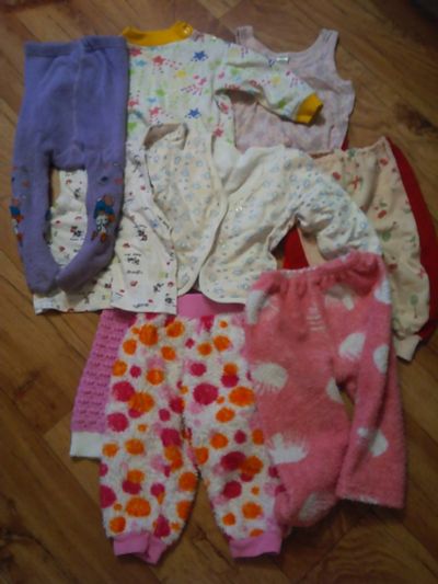 Лот: 7539038. Фото: 1. Вещи на ребенка год-полтора на... Свитера, худи, толстовки