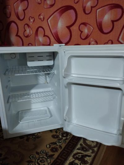 Лот: 21509815. Фото: 1. Холодильник Бирюса 70. Холодильники, морозильные камеры