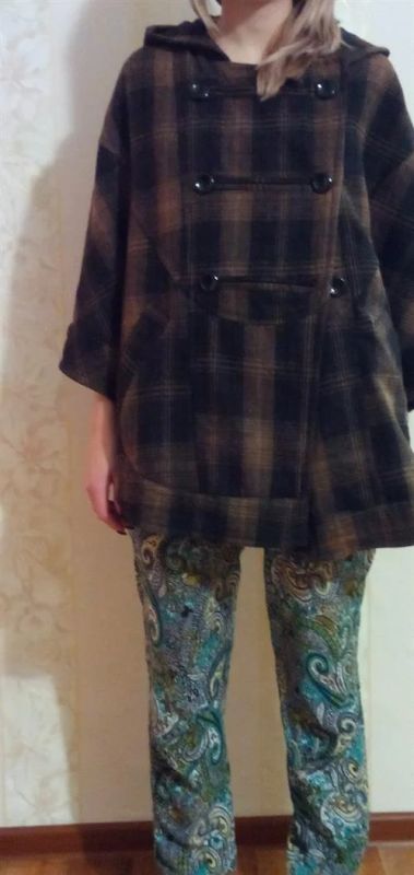 Лот: 3751058. Фото: 1. Пальто -пончо новое. Верхняя одежда