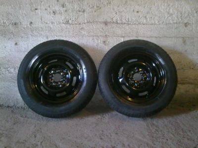 Лот: 2974993. Фото: 1. Два чёрных штампованных диска... Диски