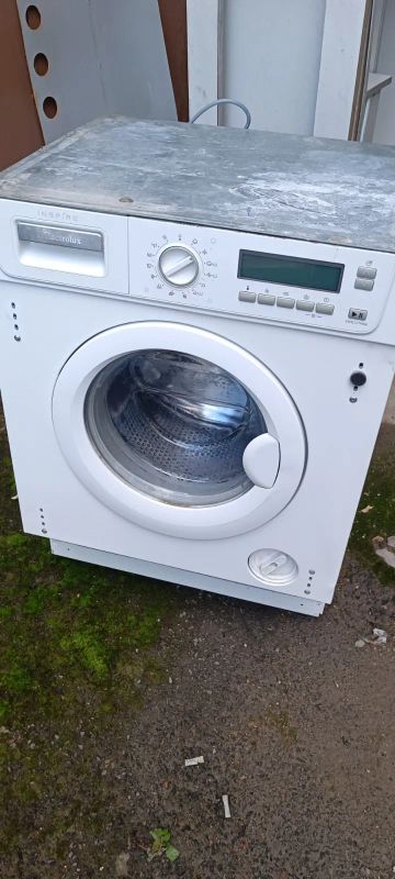 Лот: 25887835. Фото: 1. стиральная машина electrolux ewg... Стиральные машины